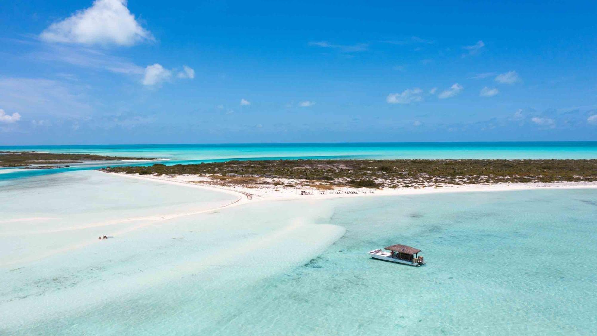 Ambergris Cay Private Island All Inclusive - Pls Island Hopper Flight Included Big Ambergris Cay Экстерьер фото